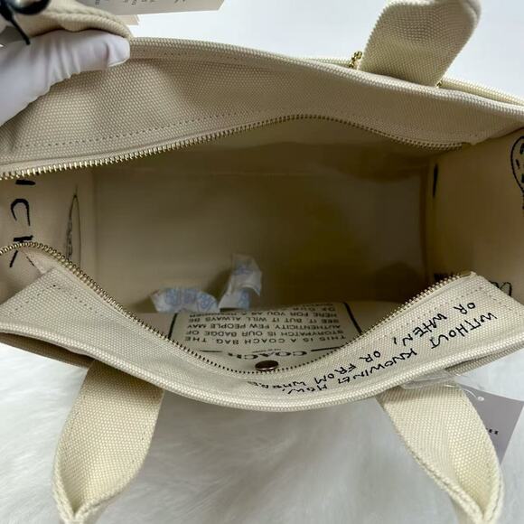 COACH Cargo Tote Bag with Sketch Print Canvas Crossbody In Chalk CAM73 NWT - Picture 6 of 10